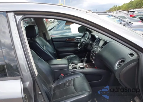 2015 Nissan Pathfinder Platinum z USA, uszkodzony, nr VIN 5N1AR2MM5FC616251